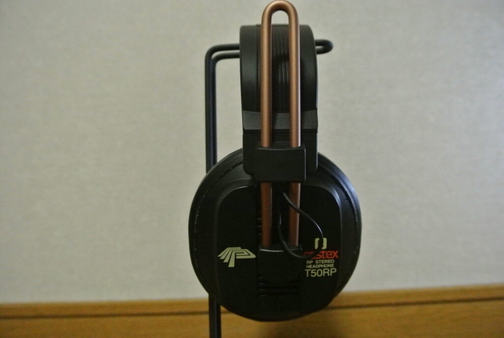 FOSTEX T50RP(mk2) の右側画像